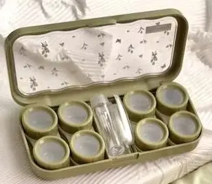 

Cute Tulip Folwer Contact Lens Storage Box Portable Contact Lens Holder Organizer Plastic Contact Lens Set Kit Tool Travel Gift