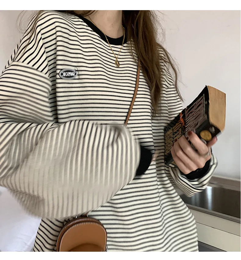 Damen Herbst T-Shirt Winter Studenten-Sweatshirt Gestreiftes Langarm-Oberteil mit Normalen Schultern Neues Rundhals-Langarm-Sweatshirt – Detail 9