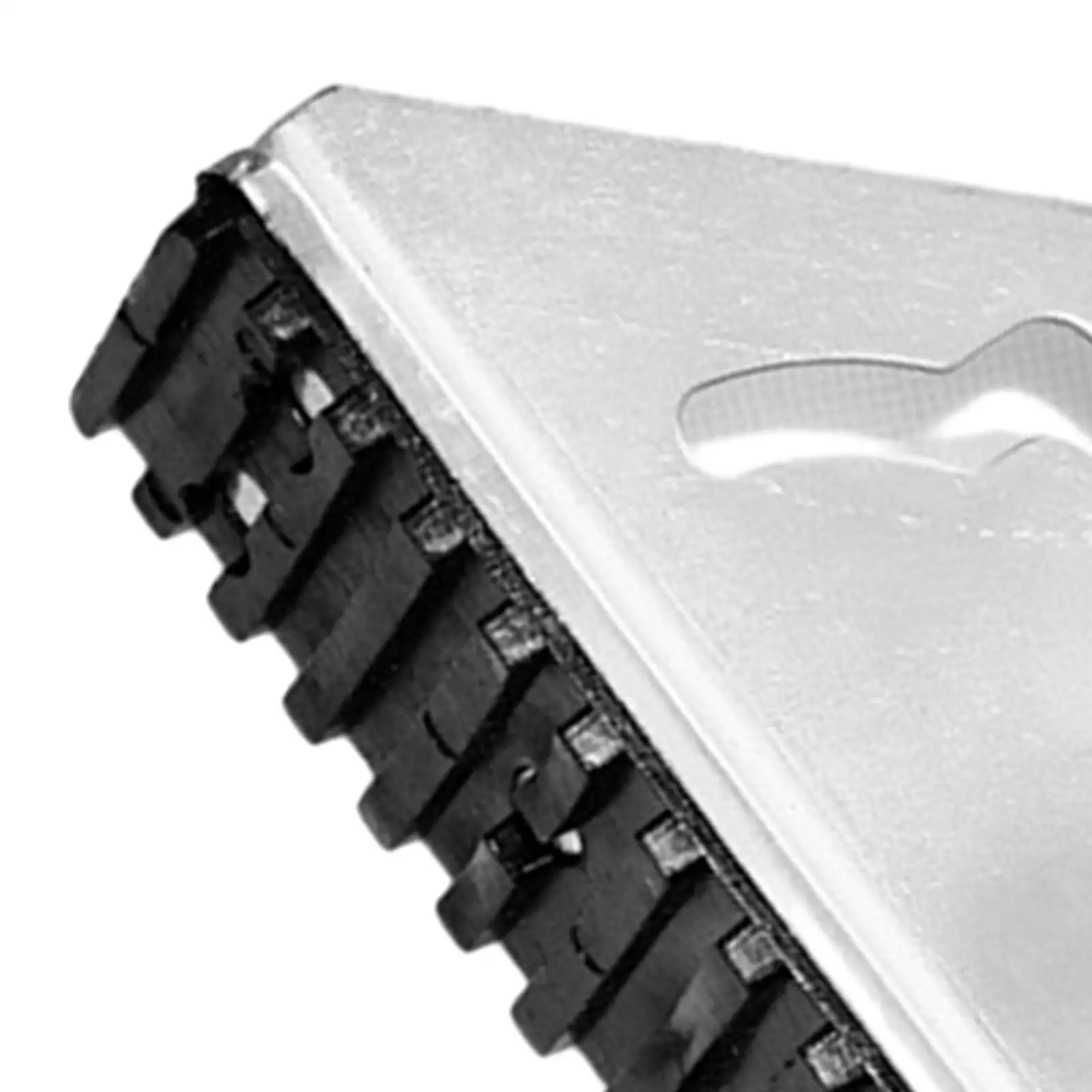 escada-telescopica-com-pes-antiderrapantes-em-liga-de-aluminio-pecas-de-substituicao-universais-para-seguranca-na-construcao