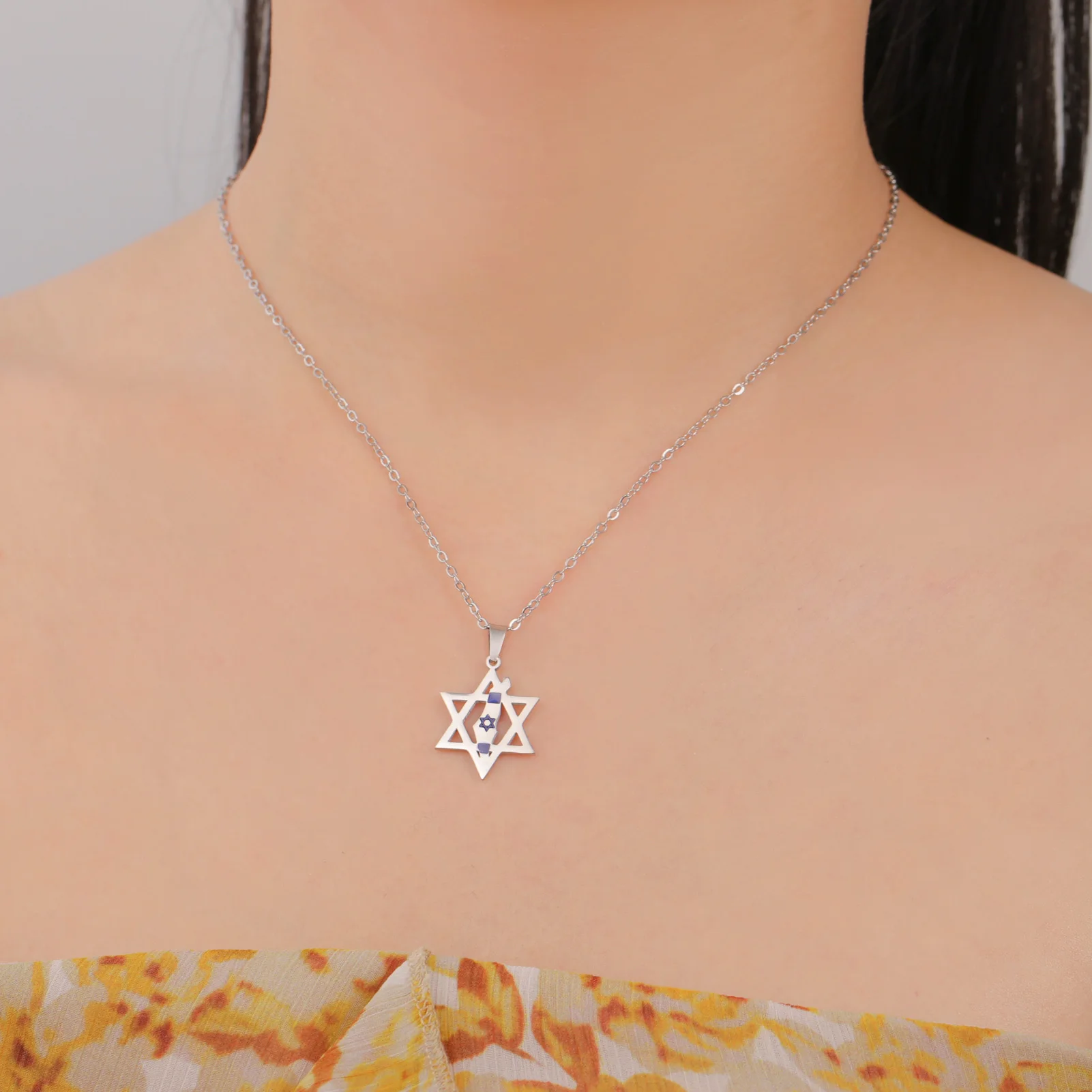 Lucktune إسرائيل خريطة نجمة داود قلادة قلادة الفولاذ المقاوم للصدأ المرأة قلادة خمر الذهب اللون المجوهرات اليهودية هدية حفلة