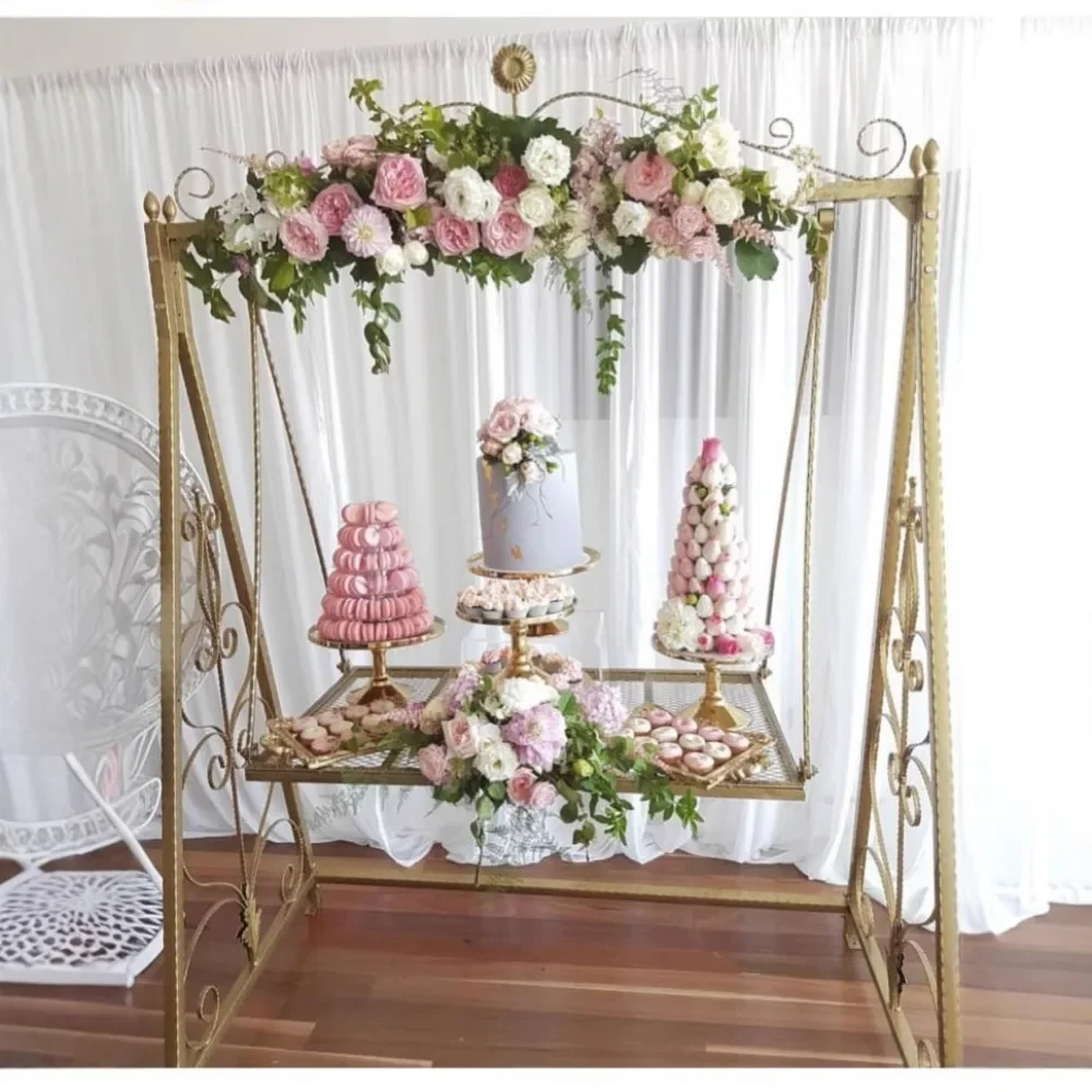 

Modern Gold Iron Art Hanging Chair Luxury Outdoor Swing Wedding Party & Hot Sale Cake Display Stand Garden Decoration
