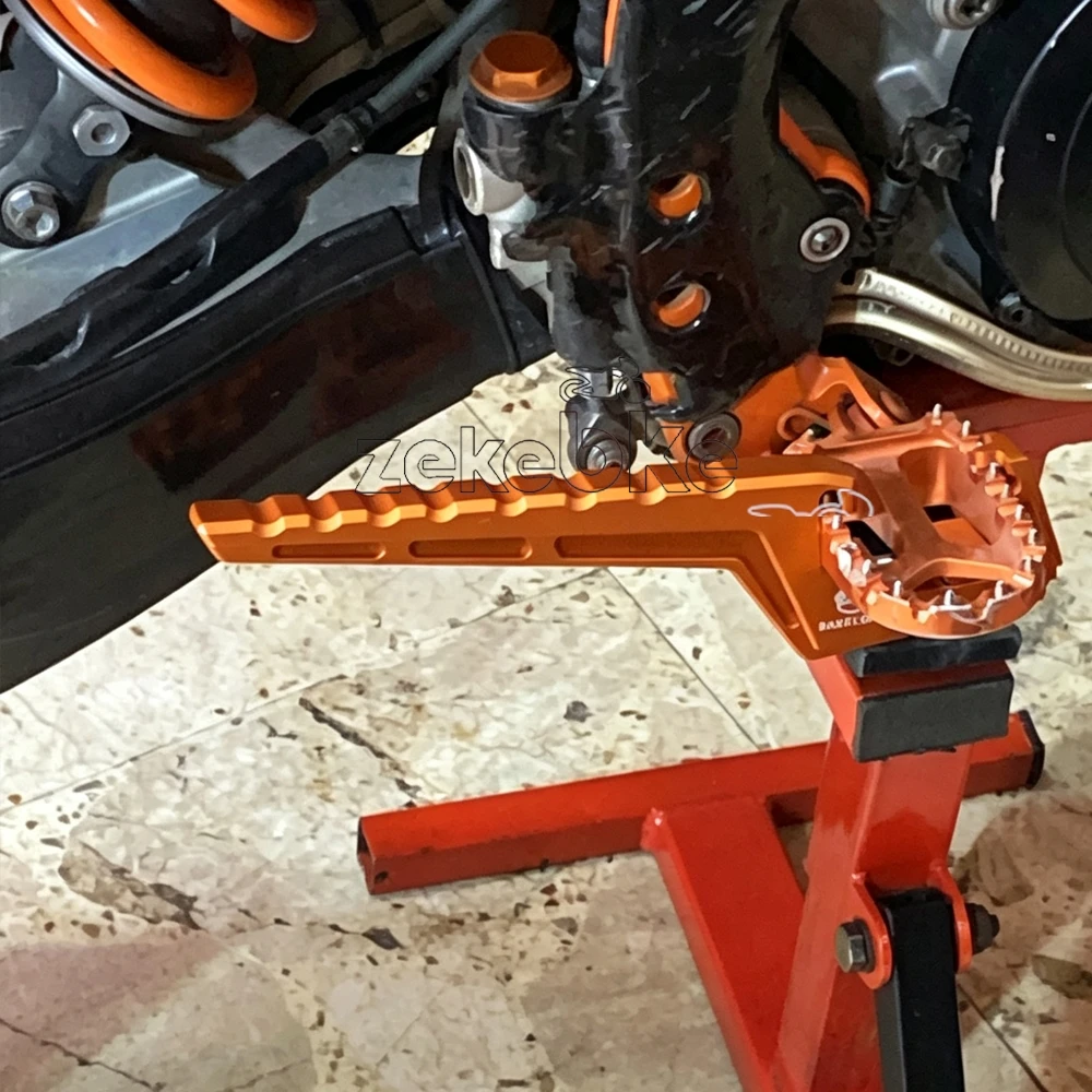 Passenger Foot Peg Extensions Extended Footpegs Accessories For KTM 640Duke 640 LC4 Adventure / Enduro / Supermoto 450 660 Rally
