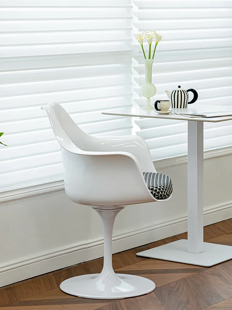 

Furniture Armchair Creative Tulip Sofa Stool Home Living Room Backrest Rotate Dining Chairs Bedroom Vanity Relaxing Makeup Chair