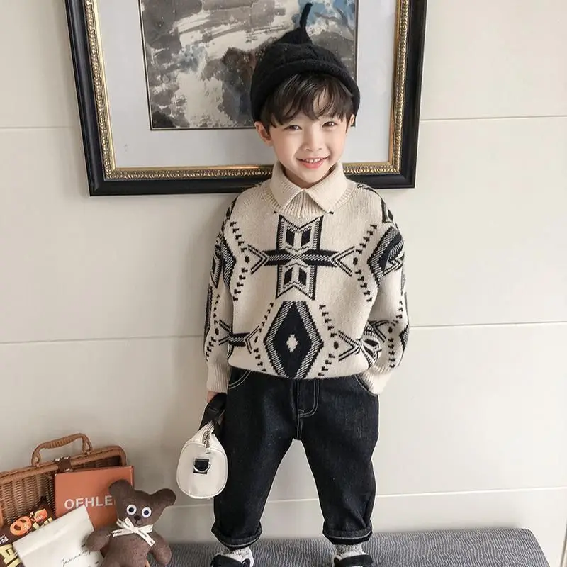 

Boys' pullover sweater 2025 winter new warm fashion handsome children's lapel sweater baby sweater trend 90-150cm