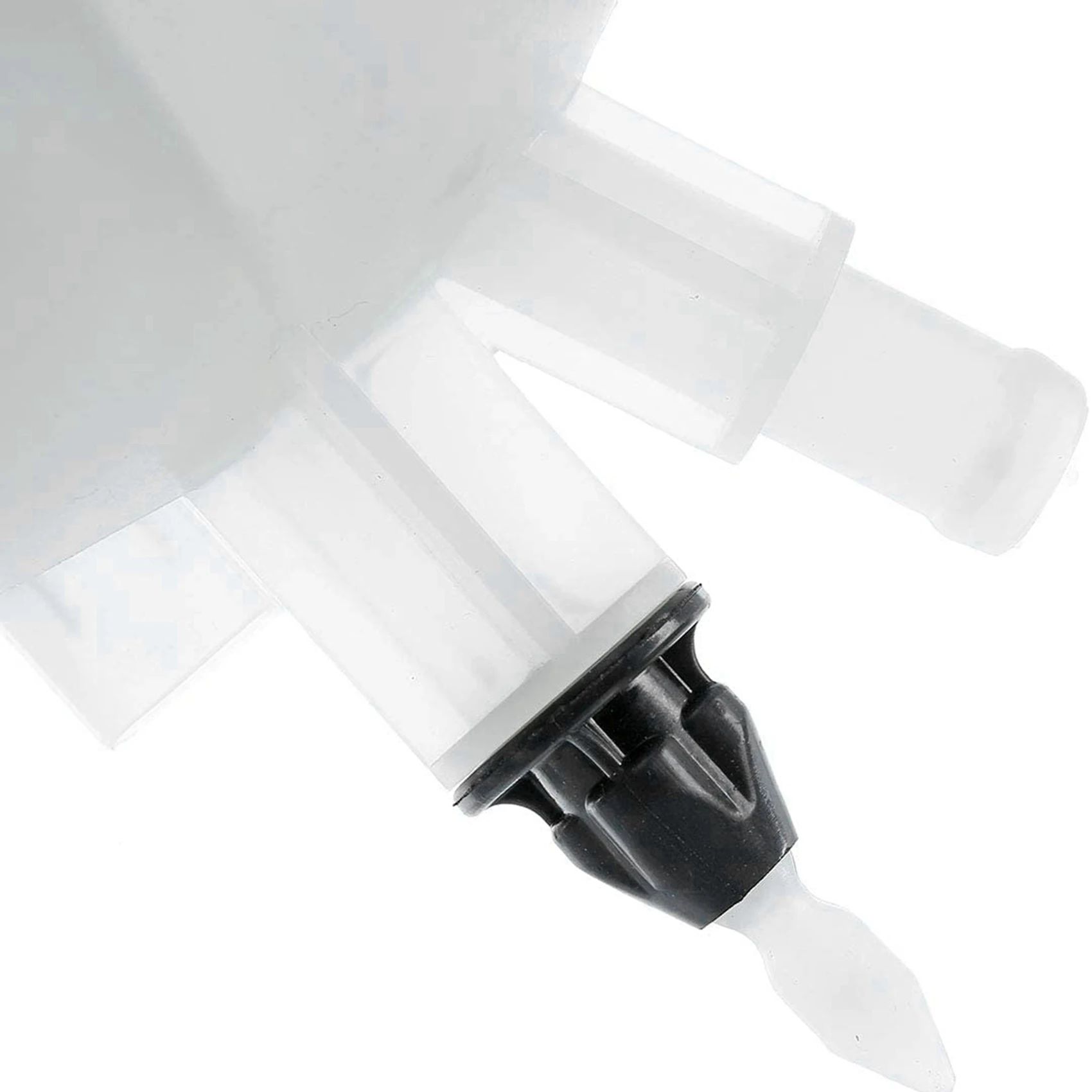 

B07A-2X Car Coolant Recovery Expansion Tank For Mercedes Benz C250 C300 C350 204T 2045000749