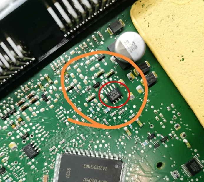 

1pc for Ford TJA1020 Focus instrument battery light Communication chip