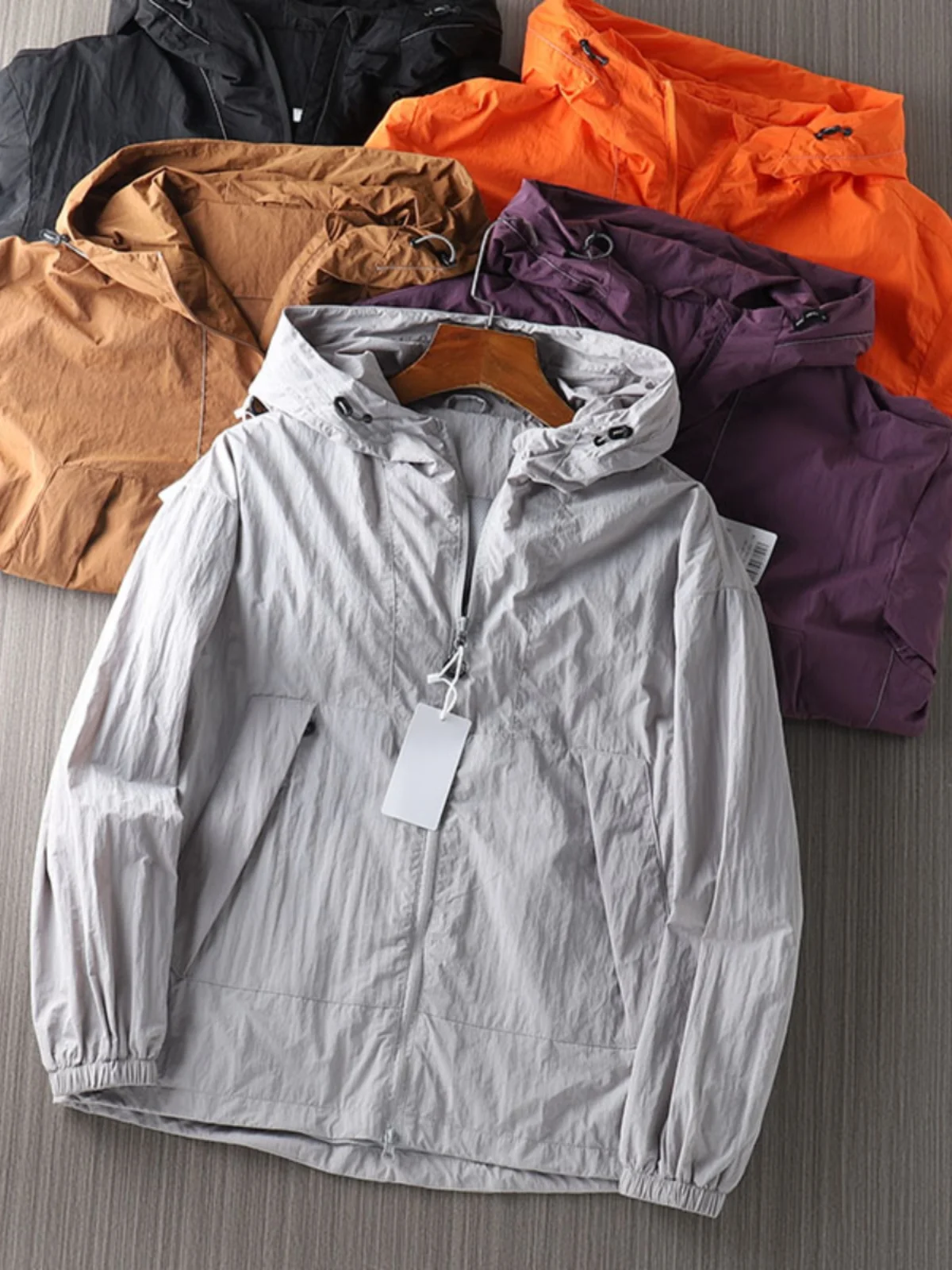 

Мужская легкая уличная рабочая куртка свободного кроя с диагональными карманами, дышащая, ветрозащитная, светоотражающая, в городском стиле