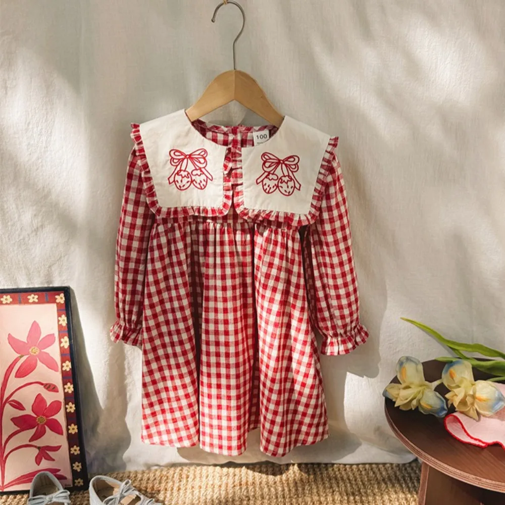 Autumn Sweet and Cute Red Checkered Lapel Strawberry Embroidery Long Sleeved Casual Dress for Girls Aged 2-7 Korean Version