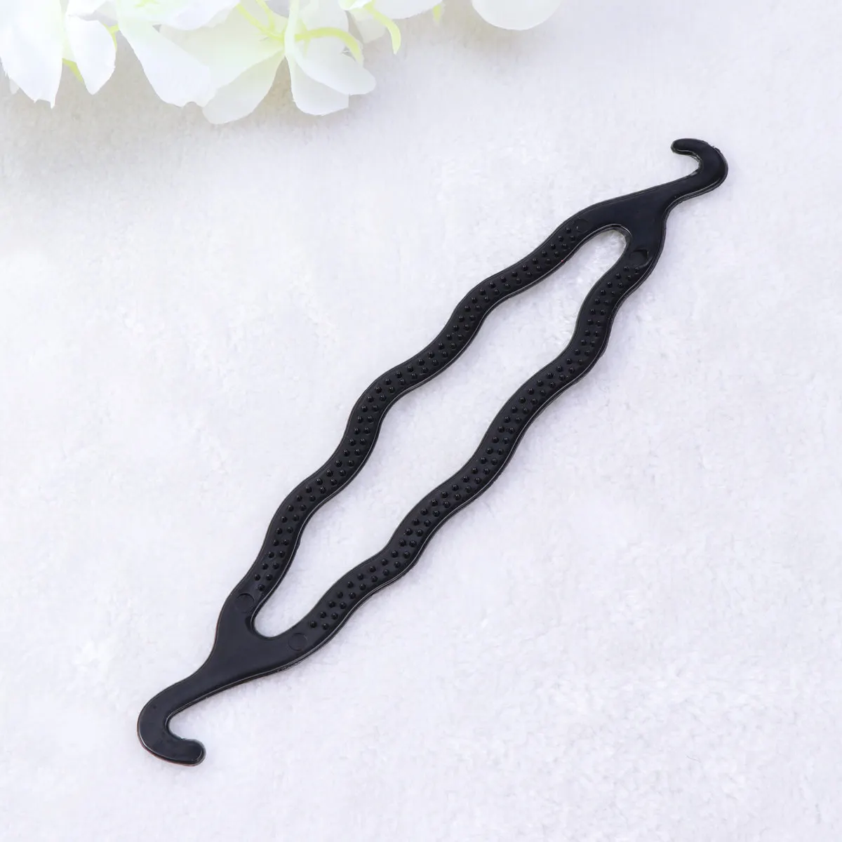 4Pcs Hairstyle Maker Kit Bun Braid Ponytail Maker Comb Quick Easy Chignon Bun Creator for Women Girls Salon Home Use