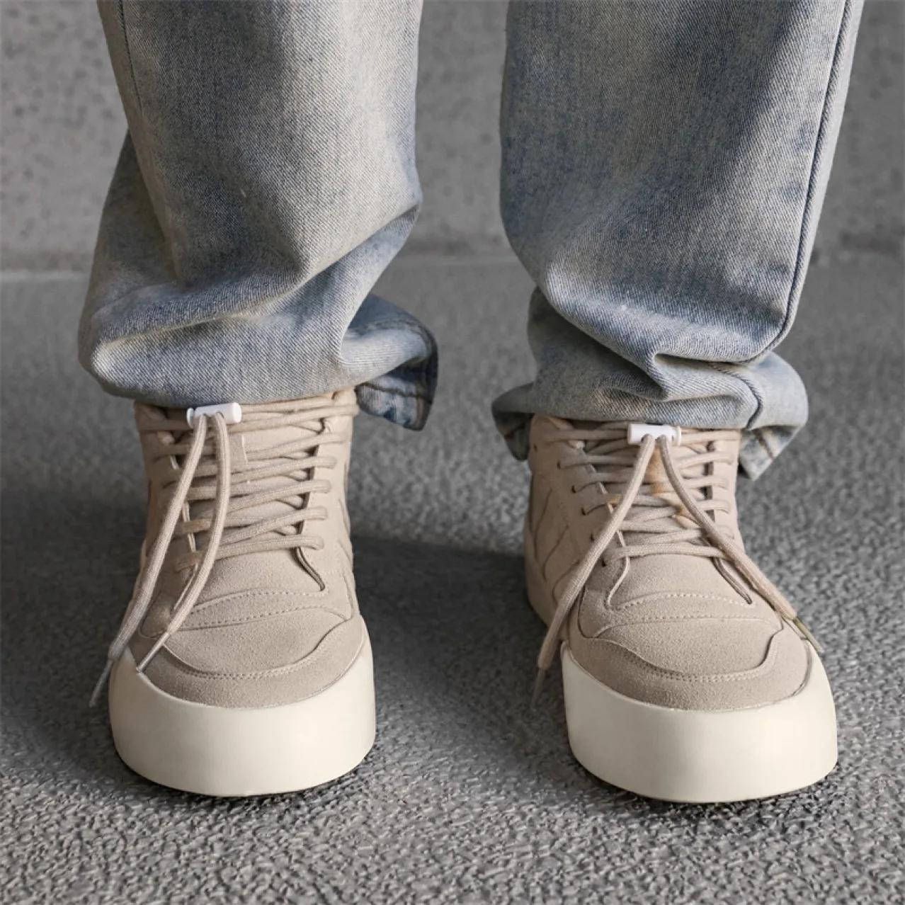 2026 Four Seasons Fashion Men's Korean Edition Youth Literary Style Thick Bottom Niche Casual Board Shoes