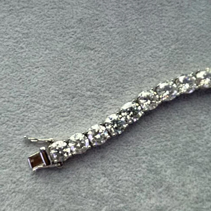 

26 to 35 carats of moissanite, suitable for both men and women | Gemstone jewelry | Gift for him | Gift for her | Birthday | Wed