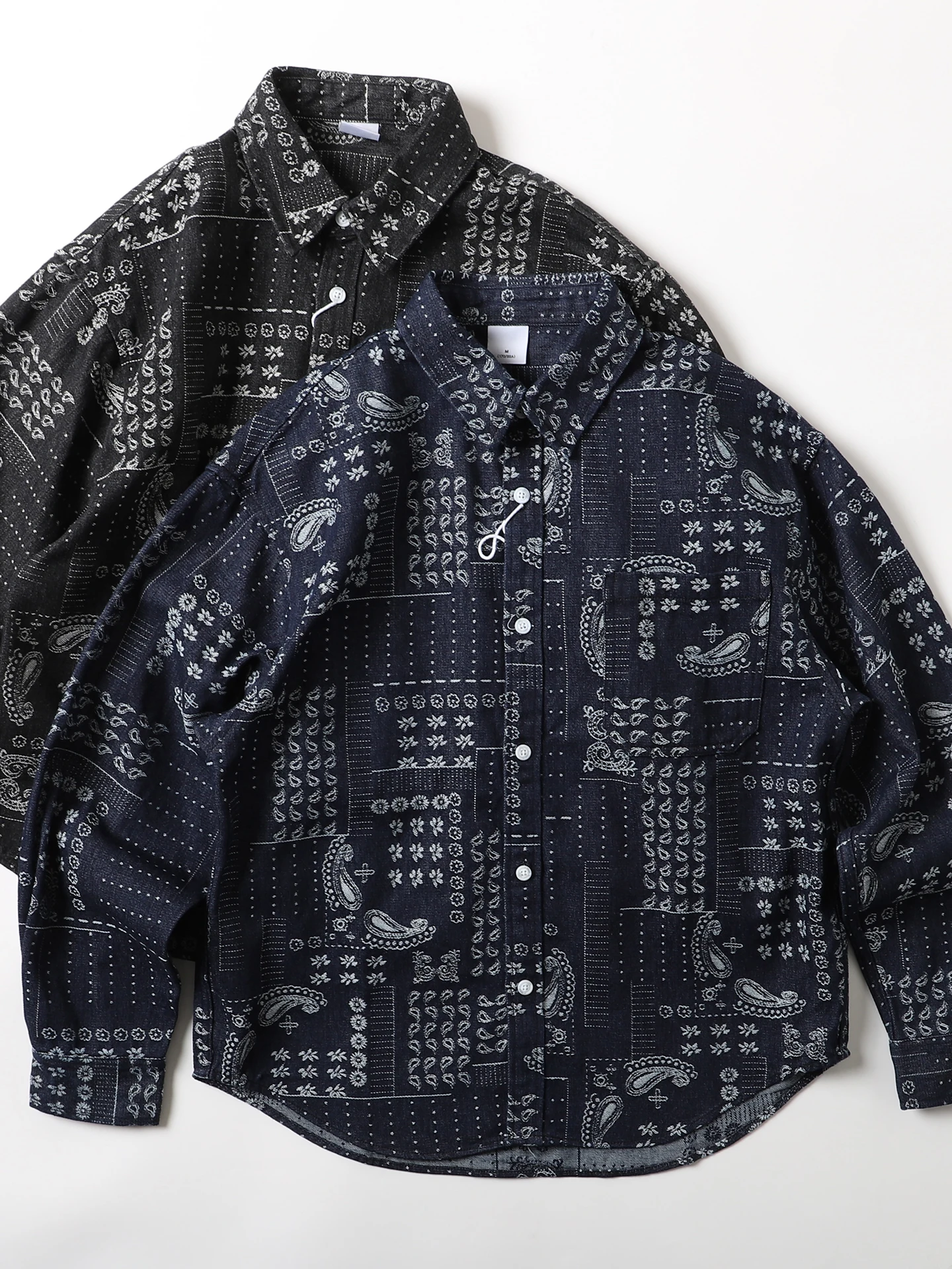 

Retro Japanese Sle Heavyweight Loose Fit Long Sve Button up Cotton Polyester Blend Denim irt with Floral Print Collar
