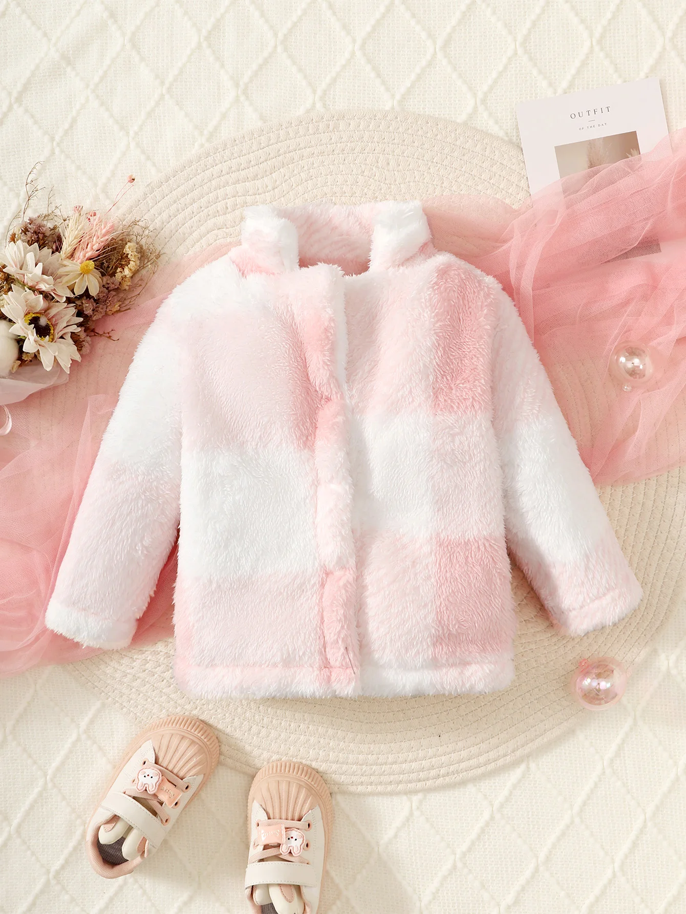 Autumn And Winter Female Baby Temperament Comfortable Coat Stand Collar Long Sleeve Gradient Pink Wool Baby Girl Fashion Top