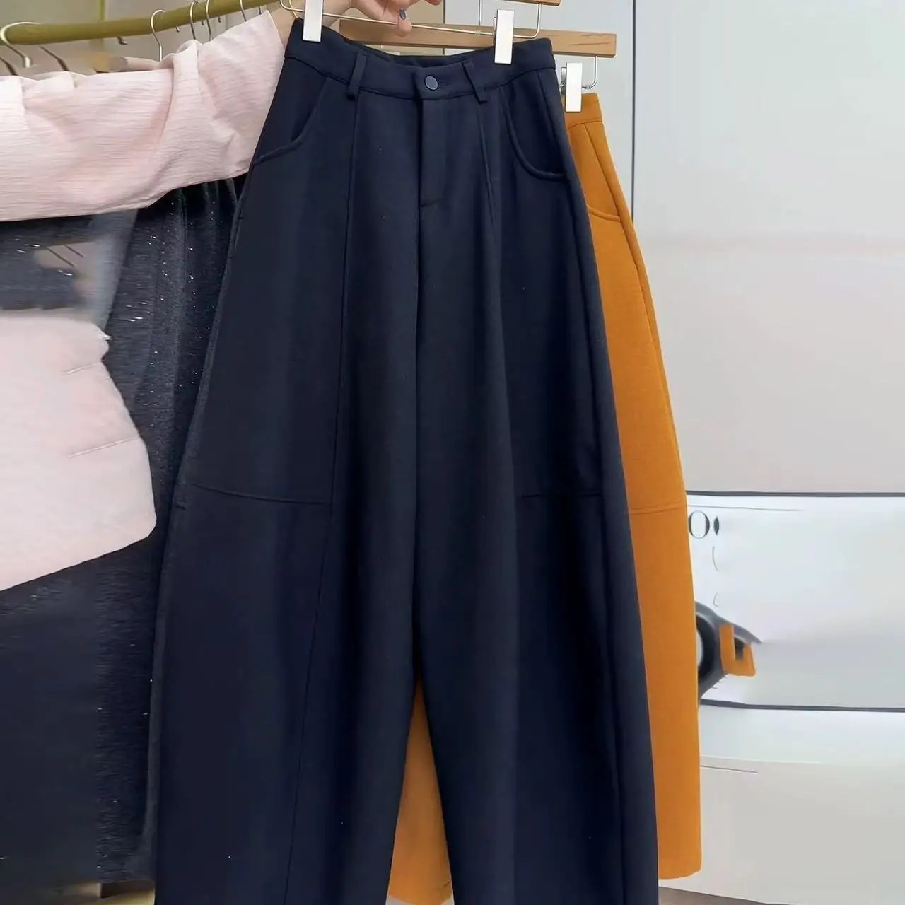 2025 winter new fluff and thin pants women's thickened high-waisted scimitar loose casual mopping wide-leg trousers
