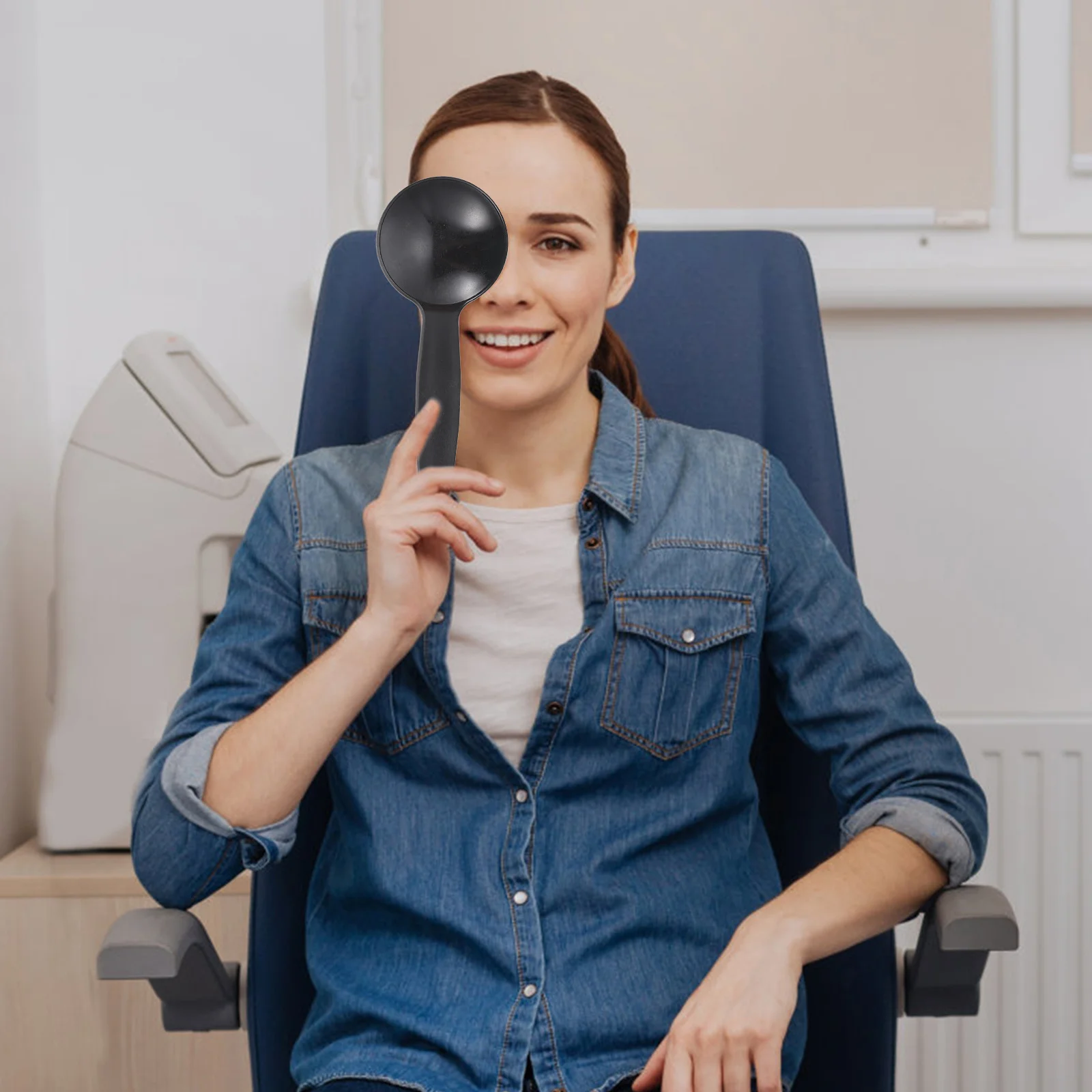 

2Pcs Eye Occluder Handheld Vision Test Tool for Professional Eye Shield Portable Optometry Supplies