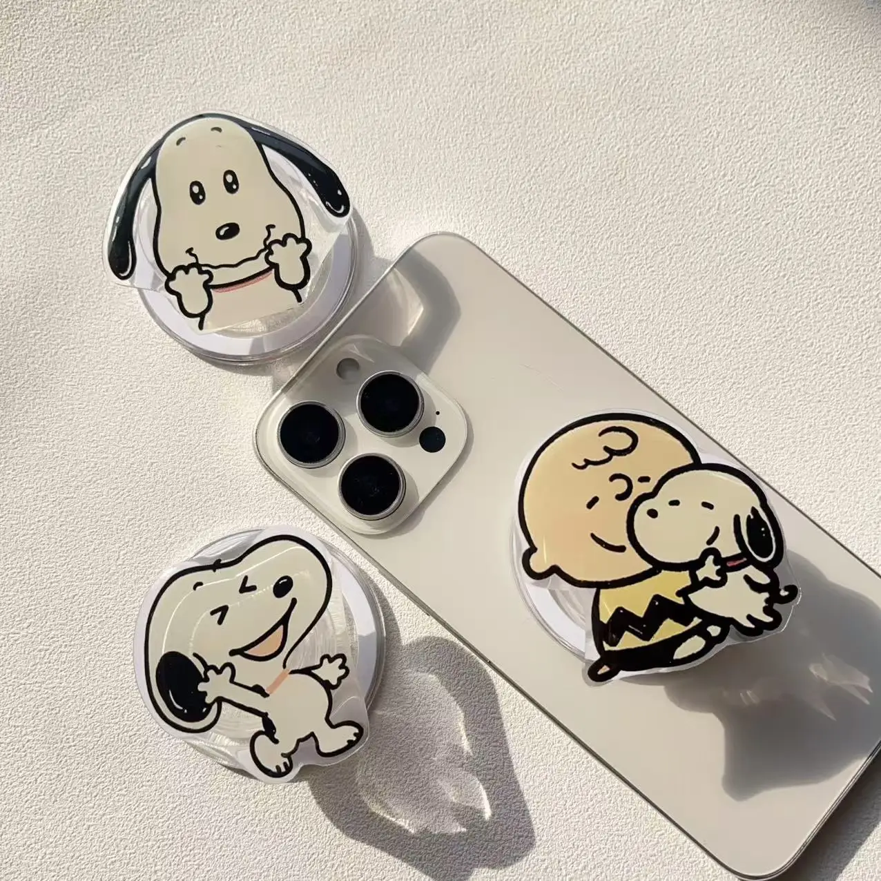 

Cute Snoopy Magsafe Magnetic Cell Phone Airbag Holder Retractable Cell Phone Magnetic Cartoon Snoopy Cell Phone Holder