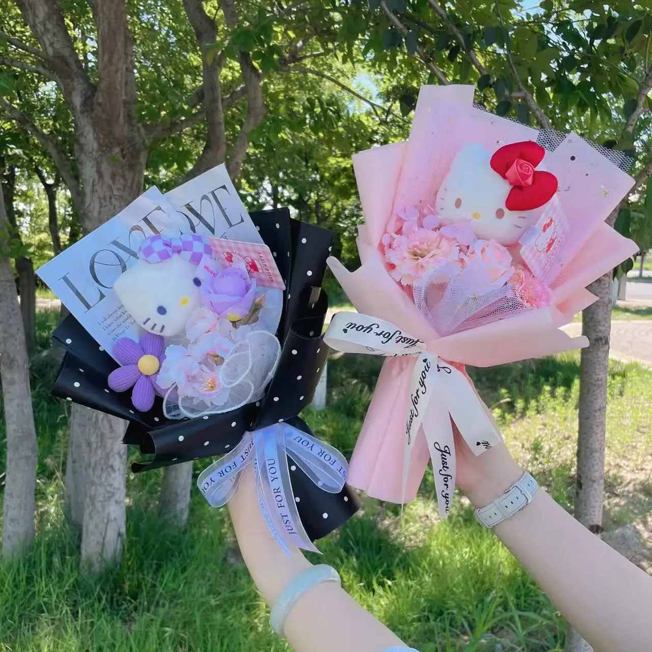 Copyright Hello Kitty Plush Dolls With Artificial Flowers Creative Bouquets Christmas Birthday Graduation Gifts For Girls