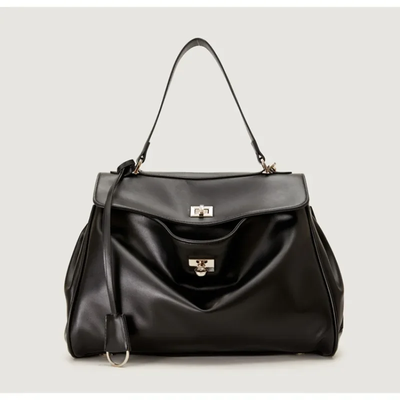 

Luxury Paris Fashion Crossbody Bag Minimalist Vintage Messenger Purse With Designer Letter Logo & Large Capacity Shopper Tote