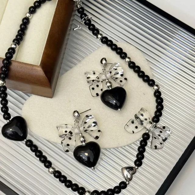 New black heart polka dot bow necklace high-end sweet style clavicle chain earrings