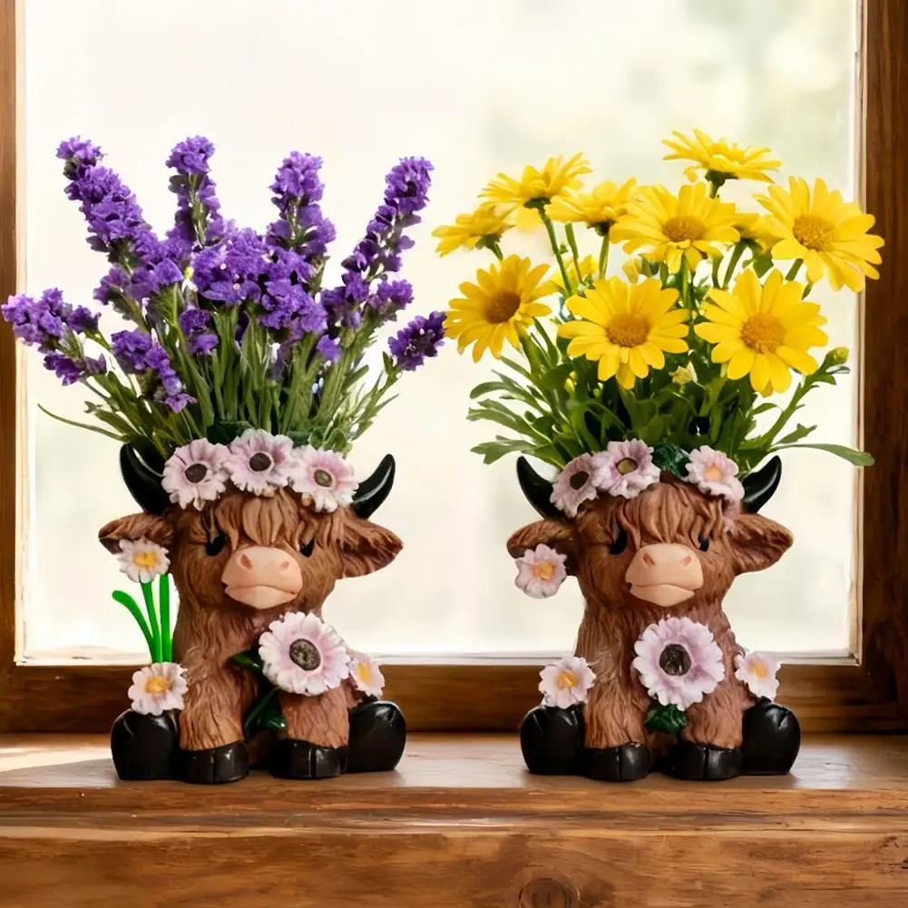 Highland Cow Vase M…