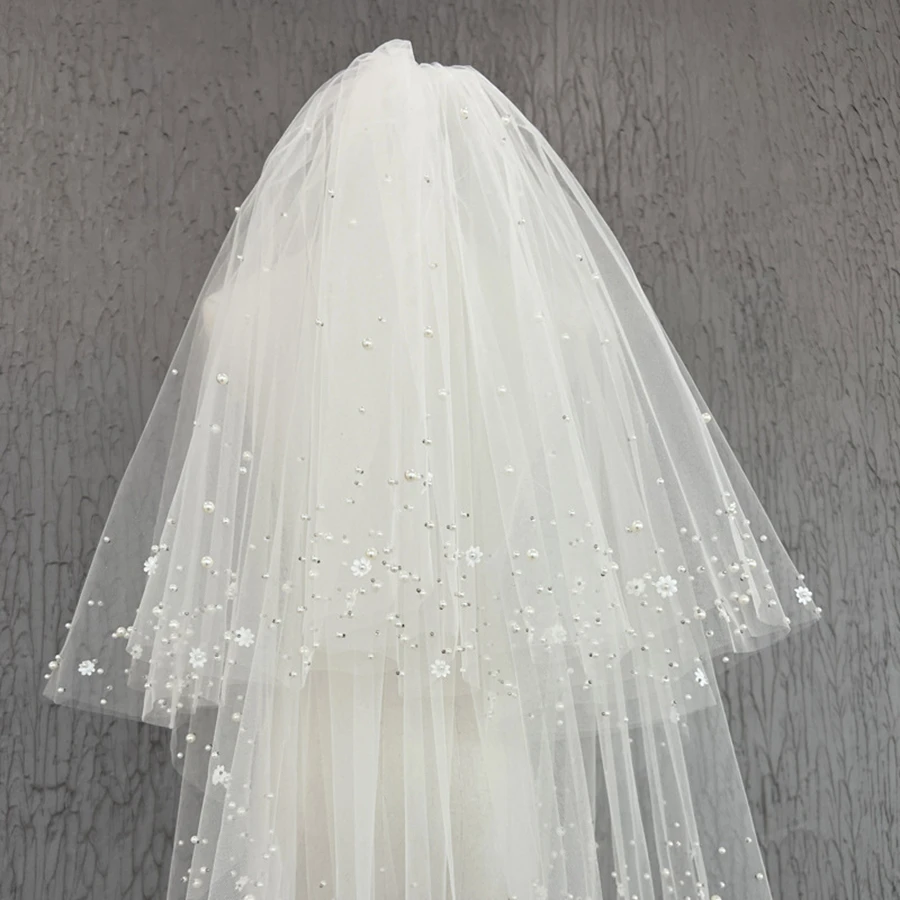 New Arrival Two Layers Bride Wedding veils Beaded Pearls Flower Ivory Short Bridal veil Boda velo de novia Matrimonio