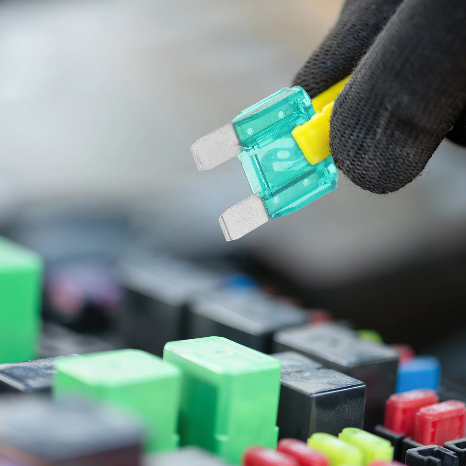 

20Pcs Automotive Fuse Kit Mini Blade Durable Car Fuse Set Reliable Auto Replacement Parts Electric Circuit Protection