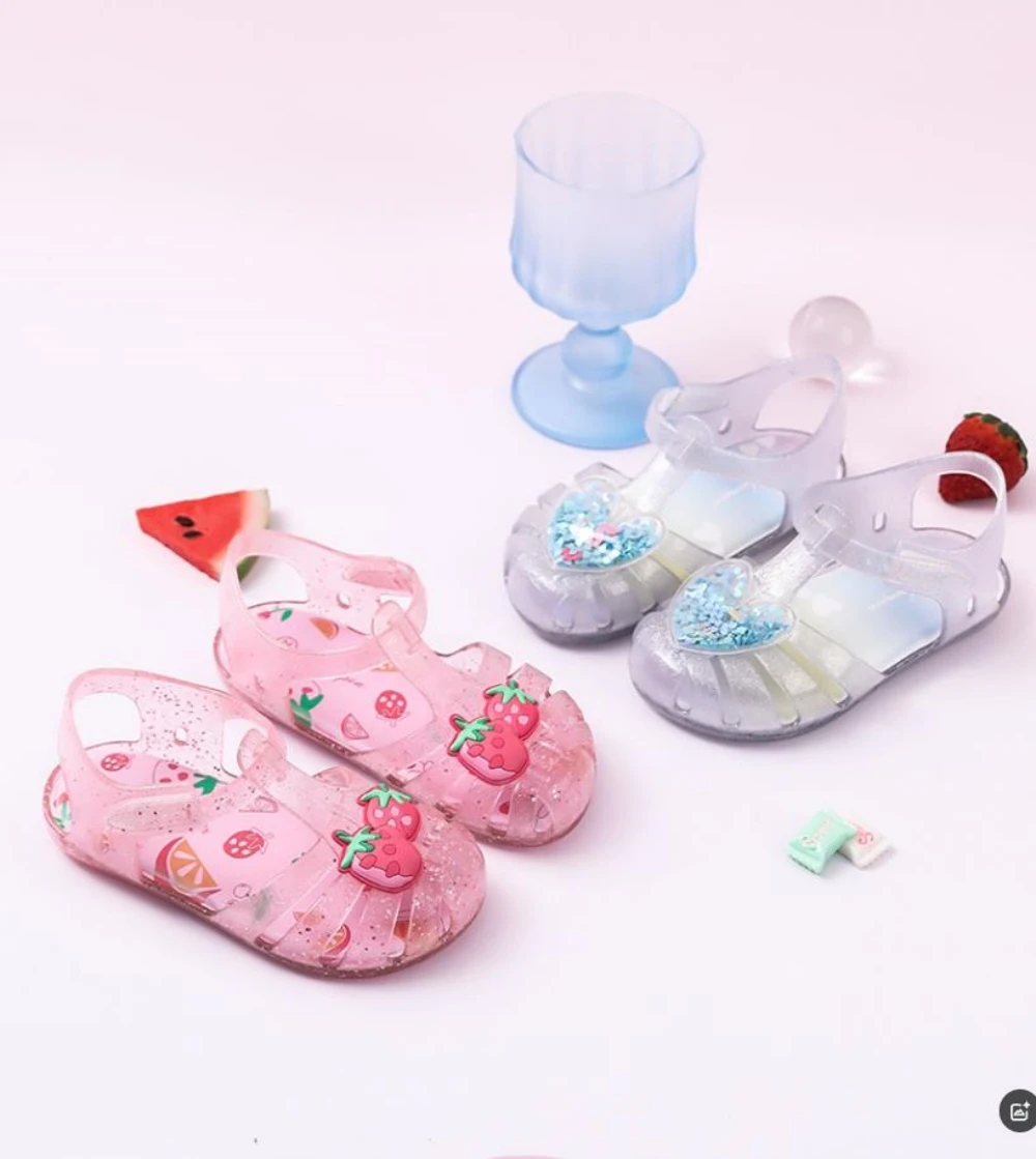 Cute Princess Girls Jelly Shoes Children's Sparkling Sandals Baby Kids Love Heart Cartoon Cherry Sandals Toddlers Beach Shoes