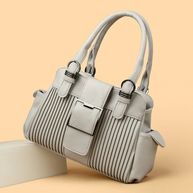 sac-a-langer-elegant-et-luxueux-pour-femmes-sac-bandouliere-de-createur-sac-fourre-tout-minimaliste-vintage-aspect-retro-original-en-cuir-texture