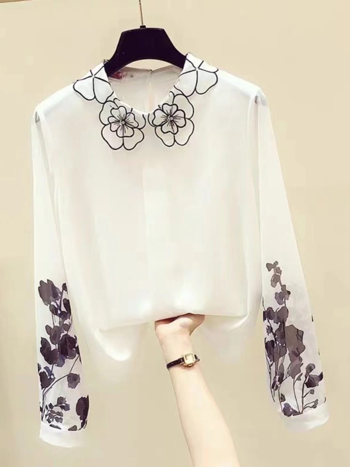 

Women Elegant Chiffon Shirts New Fashion Flower Print O-Neck Casual Loose Long Sleeve Blouses Office Lady Tops Female Blusas S05