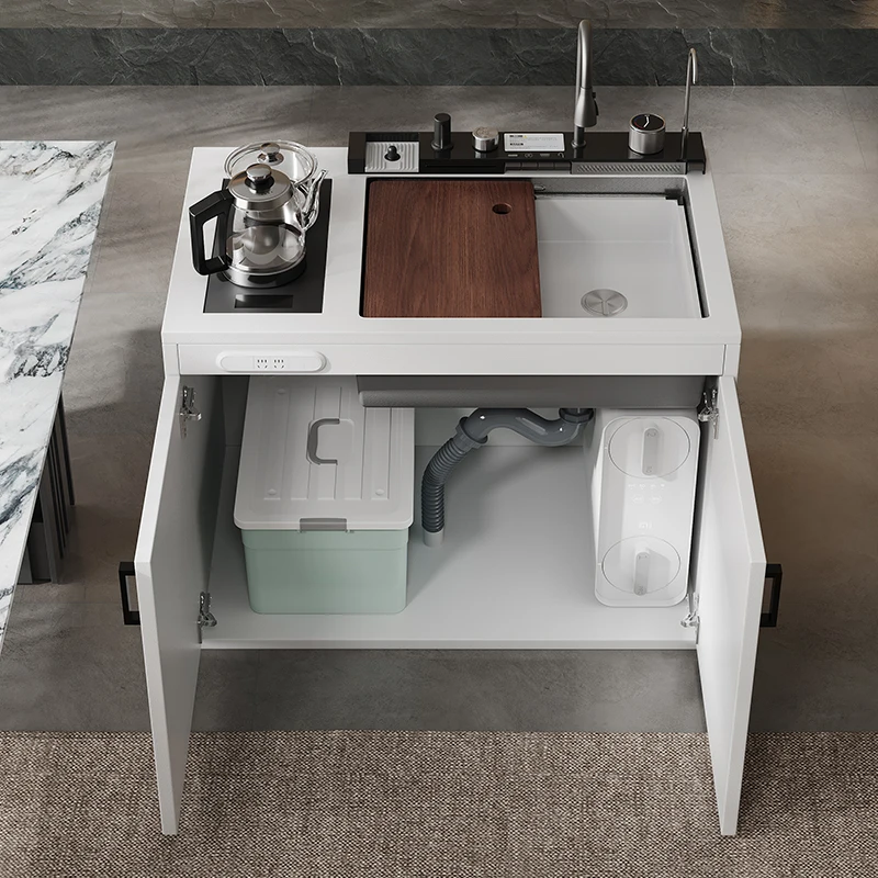 Bild 5: Anpassbarer Teeschrank aus Edelstahl