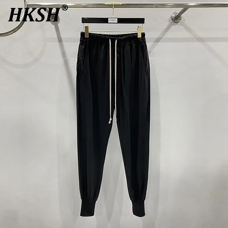 

HKSH Spring New Male Tide Dark Punk High Street Casual Pencil Pants Cotton Gothic RO Style Fashion Elastic Waist Trousers HK1375