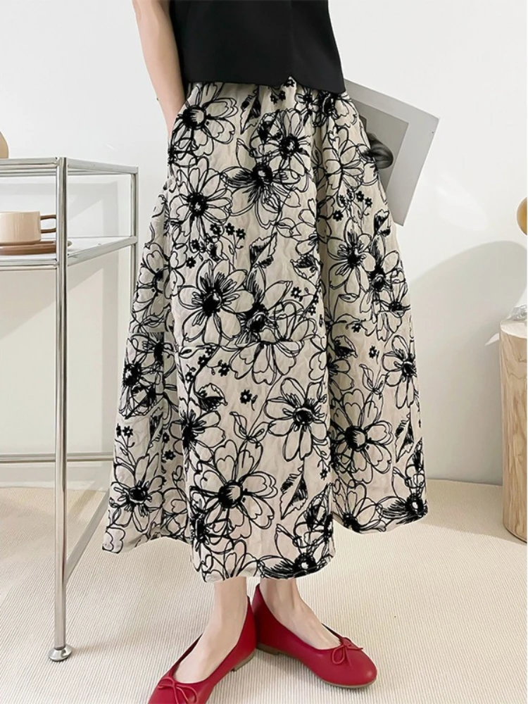 

JIAMI Women’s Black & White Floral Skirt 2026 Spring Flocked Vintage French Style High Waist A-Line Midi Skirt