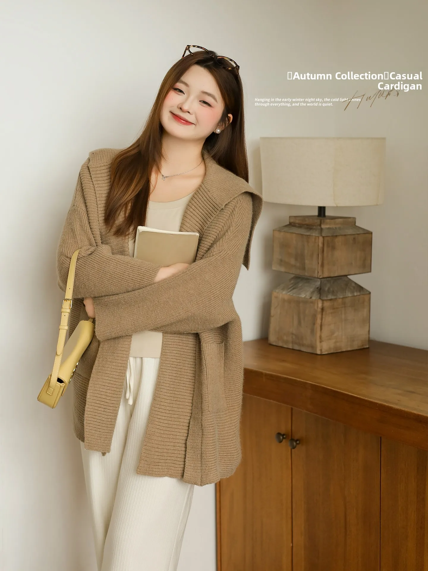 

Свободный темно-синий свитер с воротником для женщин больших размеров, удобный дышащий повседневный длинный свек, чистый цвет, осень-зима, O...