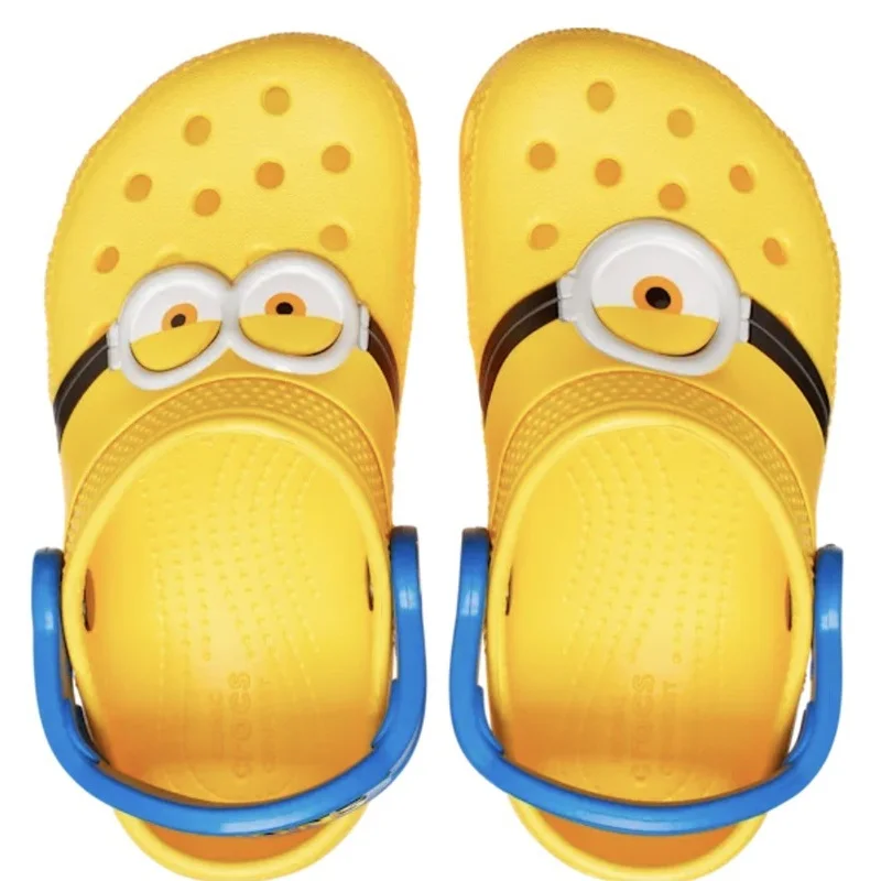 MINISO Anime Minionki Dziura Sandały Stuart Dave Kapcie Sandały Kawaii Anime Domowe Buty Plażowe Letnie Sandały Dziecięce Drenaż