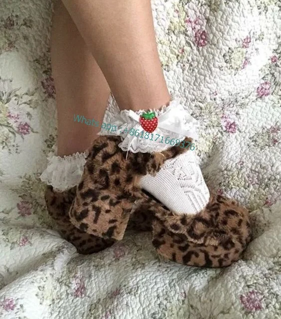 Sexy Leopard Chunky tacco alto sandali di pelliccia piattaforma donna peluche punta tonda fibbia Mary Jane scarpe Lady Dress Cute Girl Sock Shoes