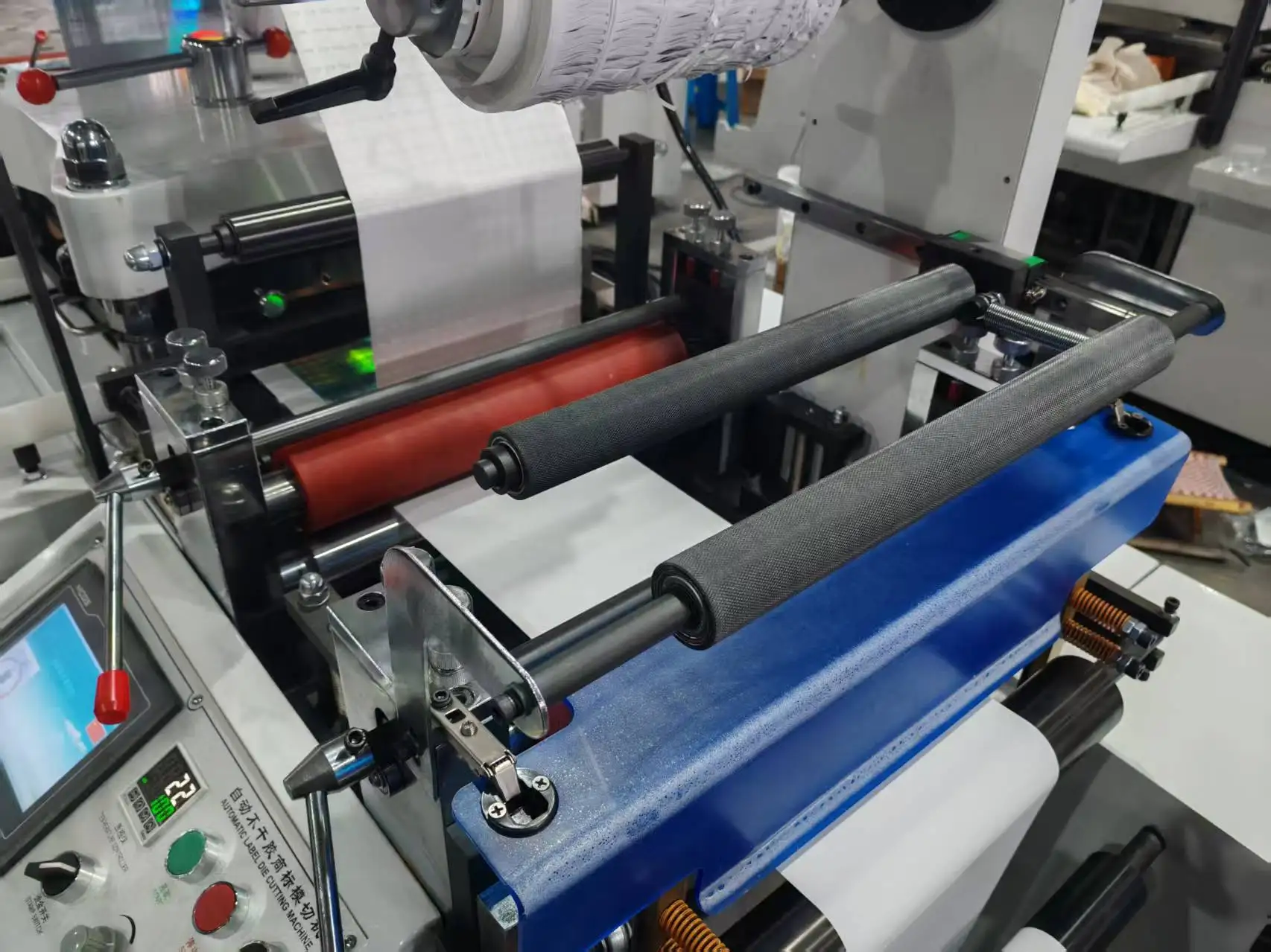 MQ-350A Self-Adhesive Label Die Cutter Flat Bed Adhesive Sticker Die Cutting Slitting Machine