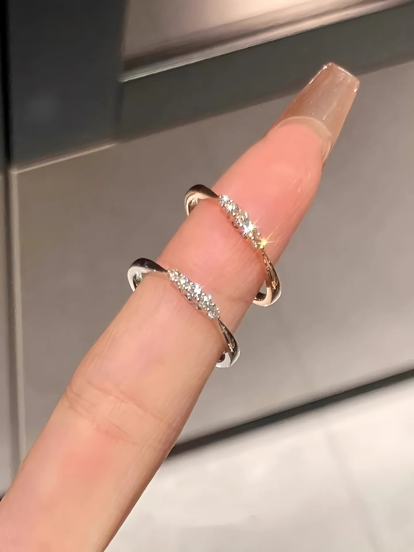 ENSHIR Row Teardrop Zircon Rings For Women Vintage Fashion Personality Delicate Elegant Special Jewelry Gifts Wholesale