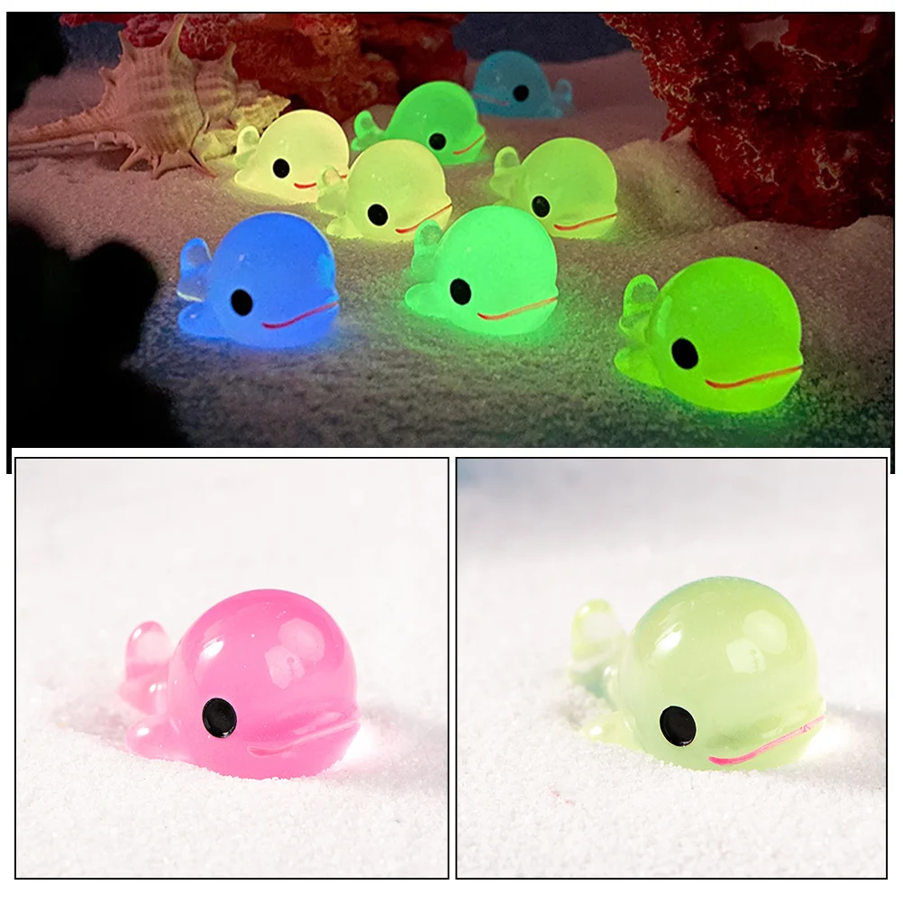 

40Pcs Mini Resin Dolphin Decor Glow in The Dark Landscaping Ornament for Lawn Garden Bonsai Micro Landscape Decorations Set