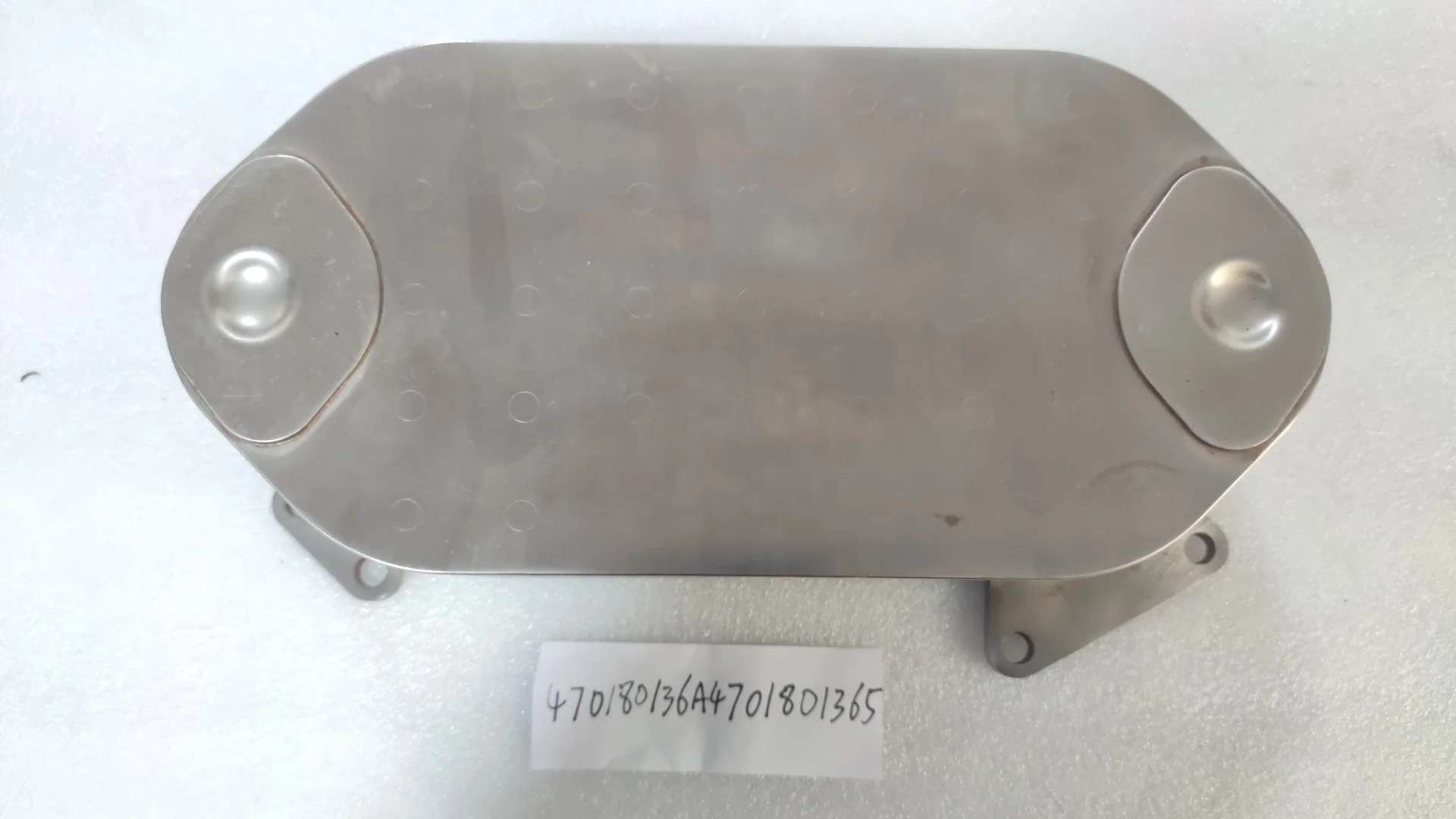Heavy Duty Diesel Engine Oil Cooler PQ-O8228 4711800865 4711800965 Oil Cooler Assembly for Truck Engine Cooling System