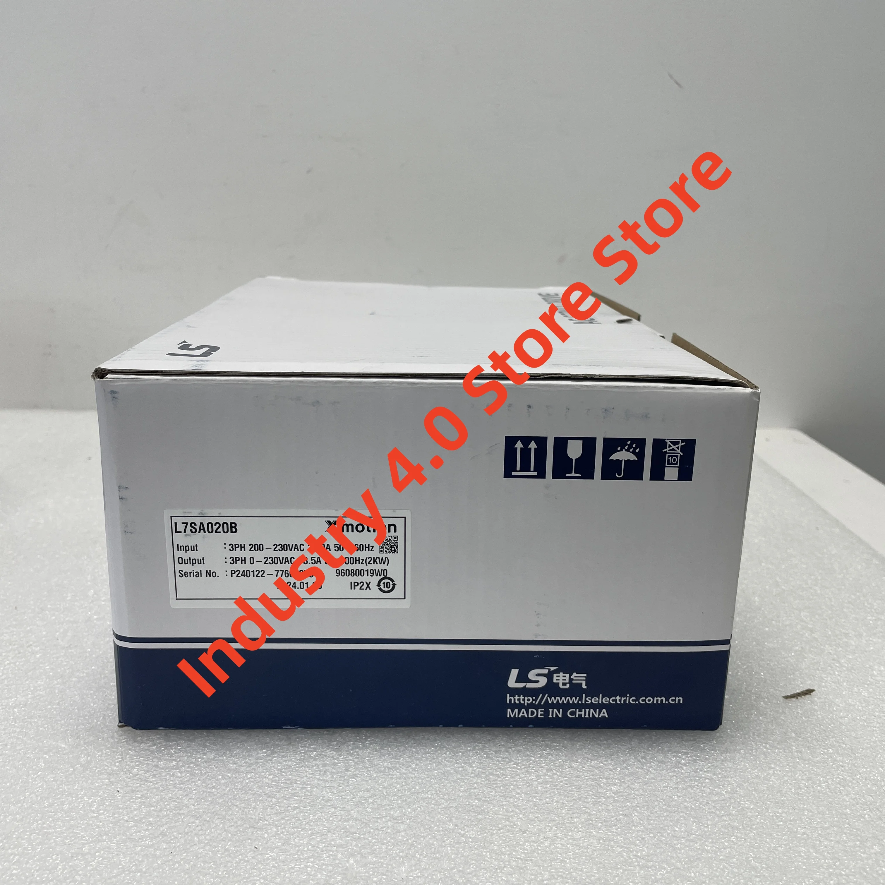 

Сервопривод новый в коробке L7SA035A L7SA035B