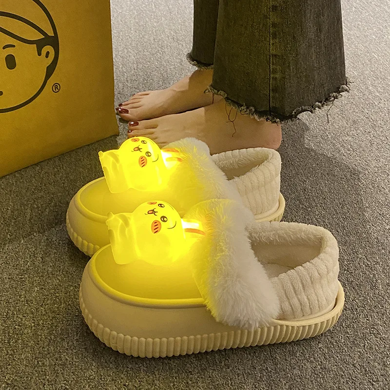 

Chiikawa Usagi Cotton Slippers Kawaii Y2K New Glow Girl Wearing Outside Home Anti-Slip Cute Winter Home Slippers Woman Slippers