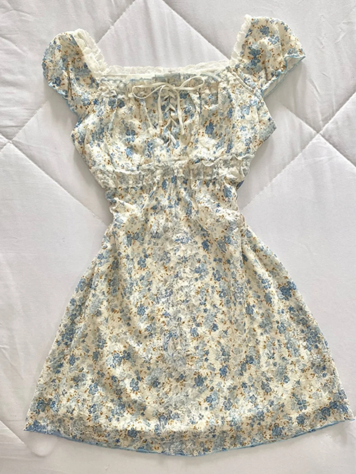 

Original Bohemian Floral Print Halter Dress Sweet First Love Style Fairy Tale Cotton Blend Short Sleeve A-Line Skirt