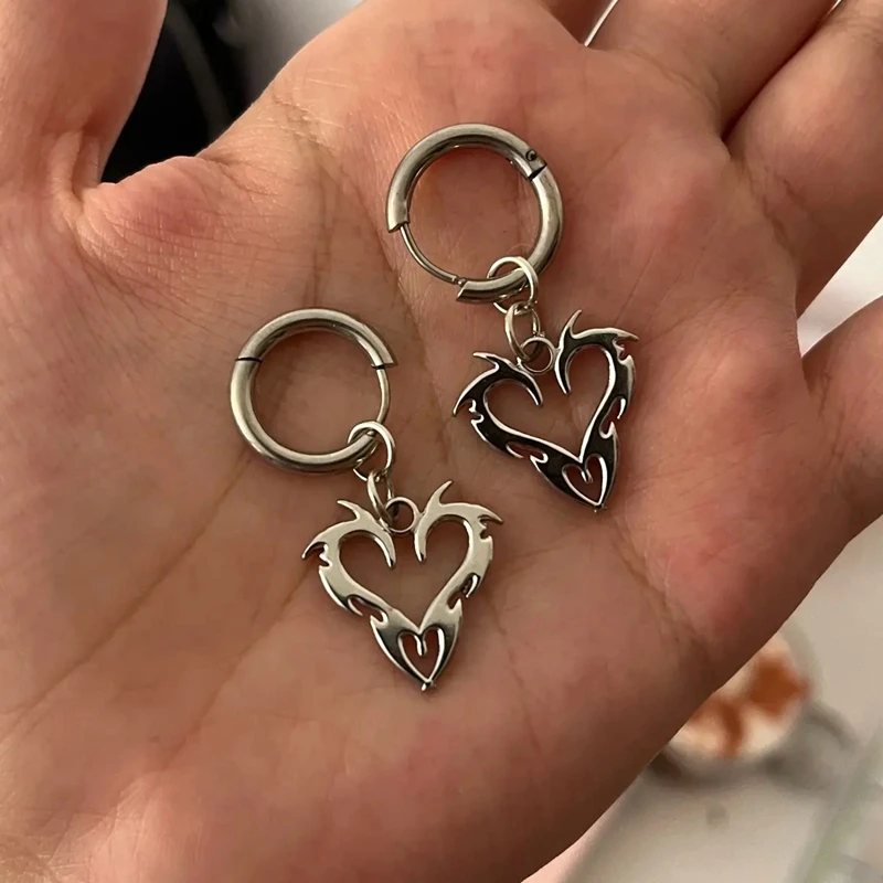 1 pair of punk spiky heart-shaped stainless steel pendant earrings, hip-hop Y2K accessories, suitable for women's daily jewelry
