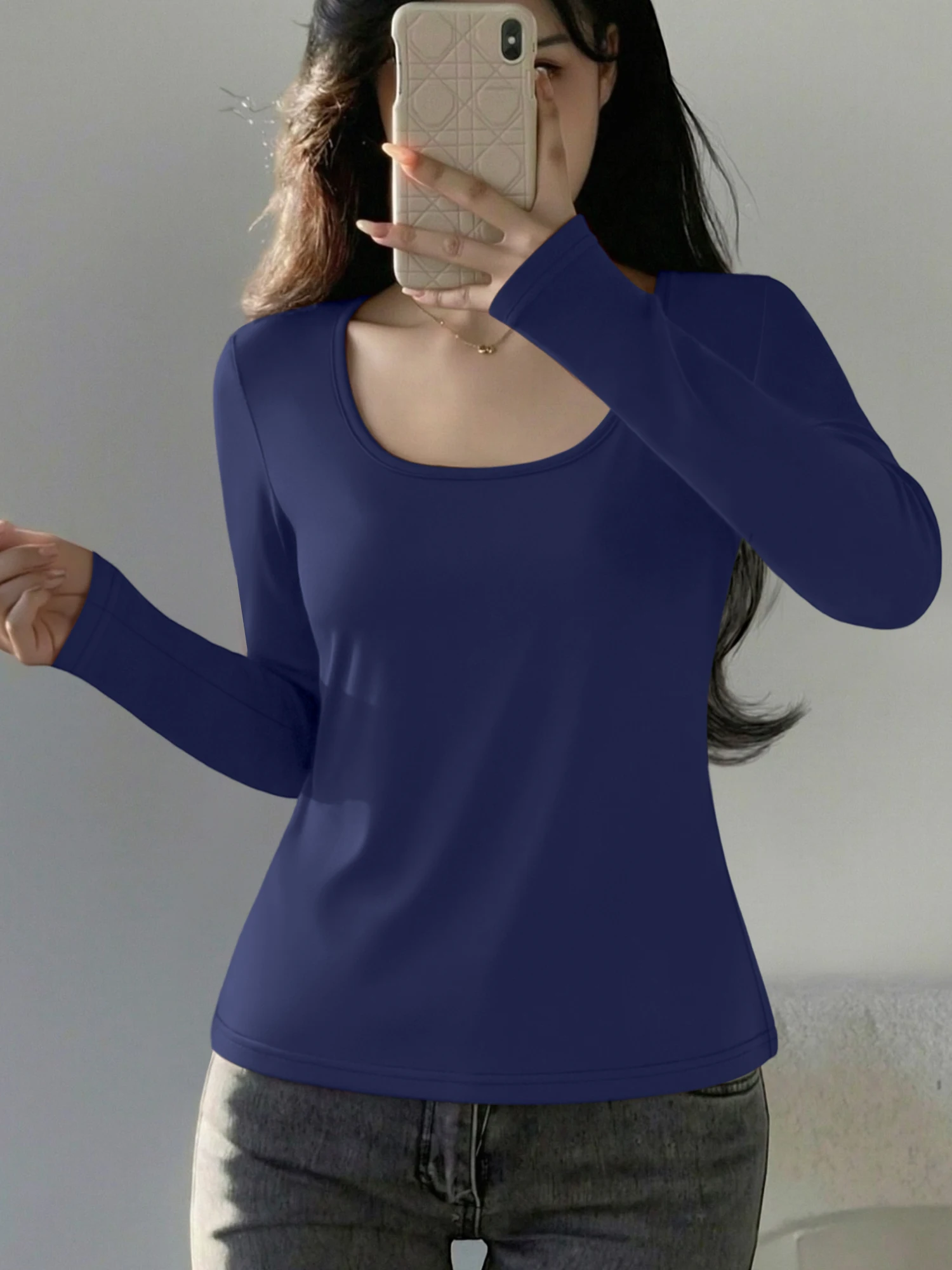 Multi‑Occasion U‑Neck Long‑Sleeve Inner Top, Smooth Basic Shirt for Outerwear Combinations