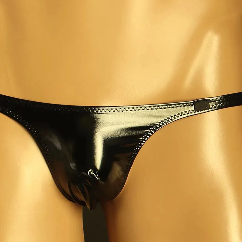 

Сексуальные мужские блестящие стринги из искусственной кожи с выпуклой сумкой, стринги с низкой талией, трусы BF с Т-образной спинкой, эротическое нижнее белье для геев ﻿ ﻿ ﻿