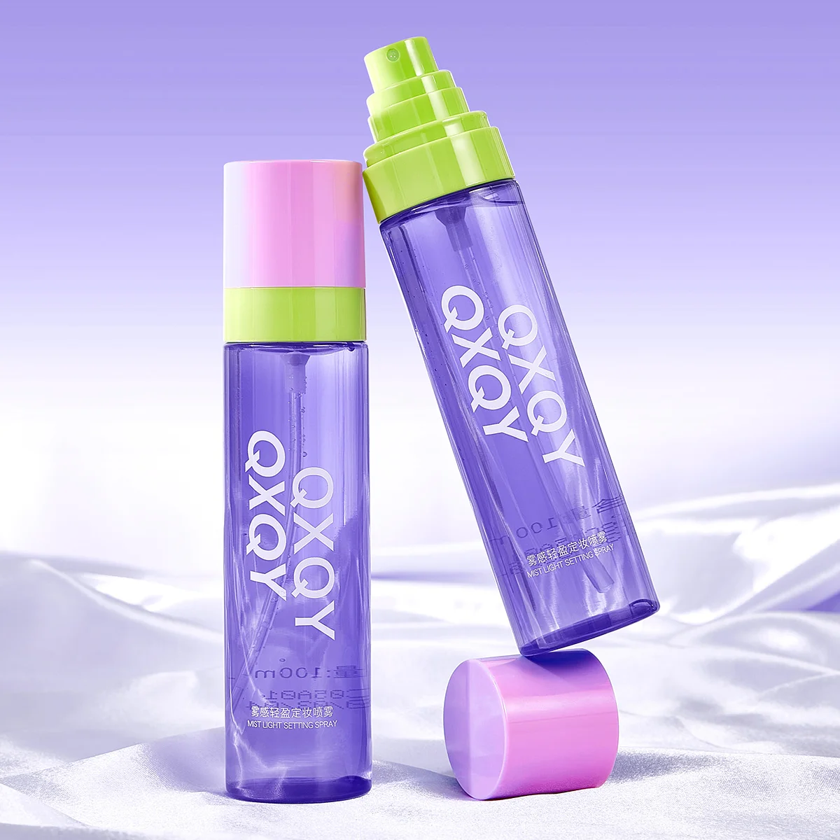 QXQY Light Mist Gesichts-Make-up-Fixierspray, zarte Düse, mattierter, weicher Fokuswirkung, tragbares feuchtigkeitsspendendes Spray