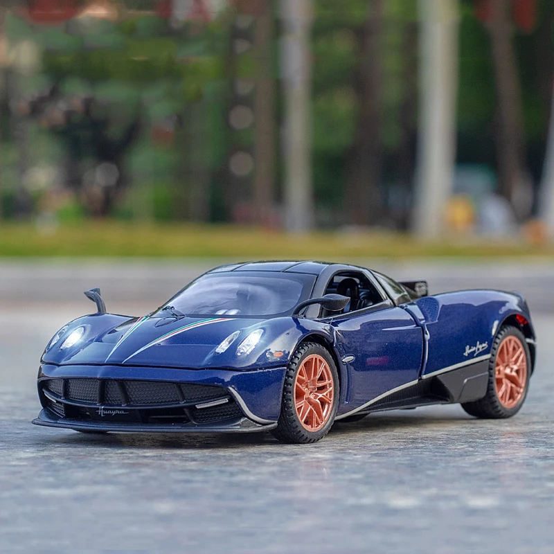 1:32 Simulation Pagaali Huayra Dinastia Alloy Racing Car Model Decoration Diecast Toy Vehicles Metal Sound Light Boy Toys Gift