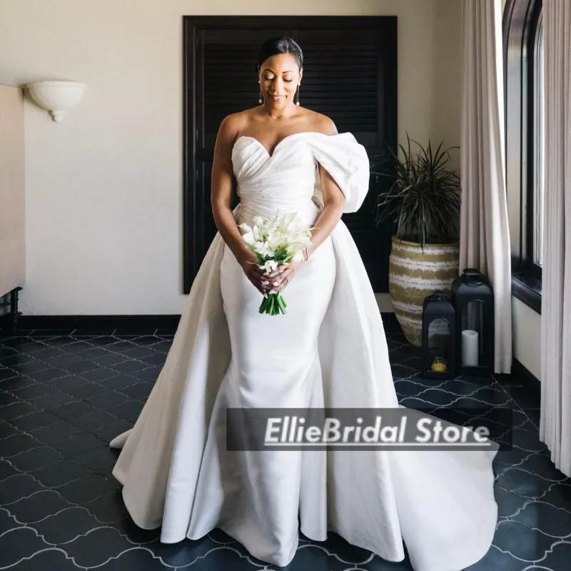 Abiti da sposa modesti con strascico staccabile pieghe abiti da sposa a sirena per le spose con spalle scoperte abito da sposa personalizzato