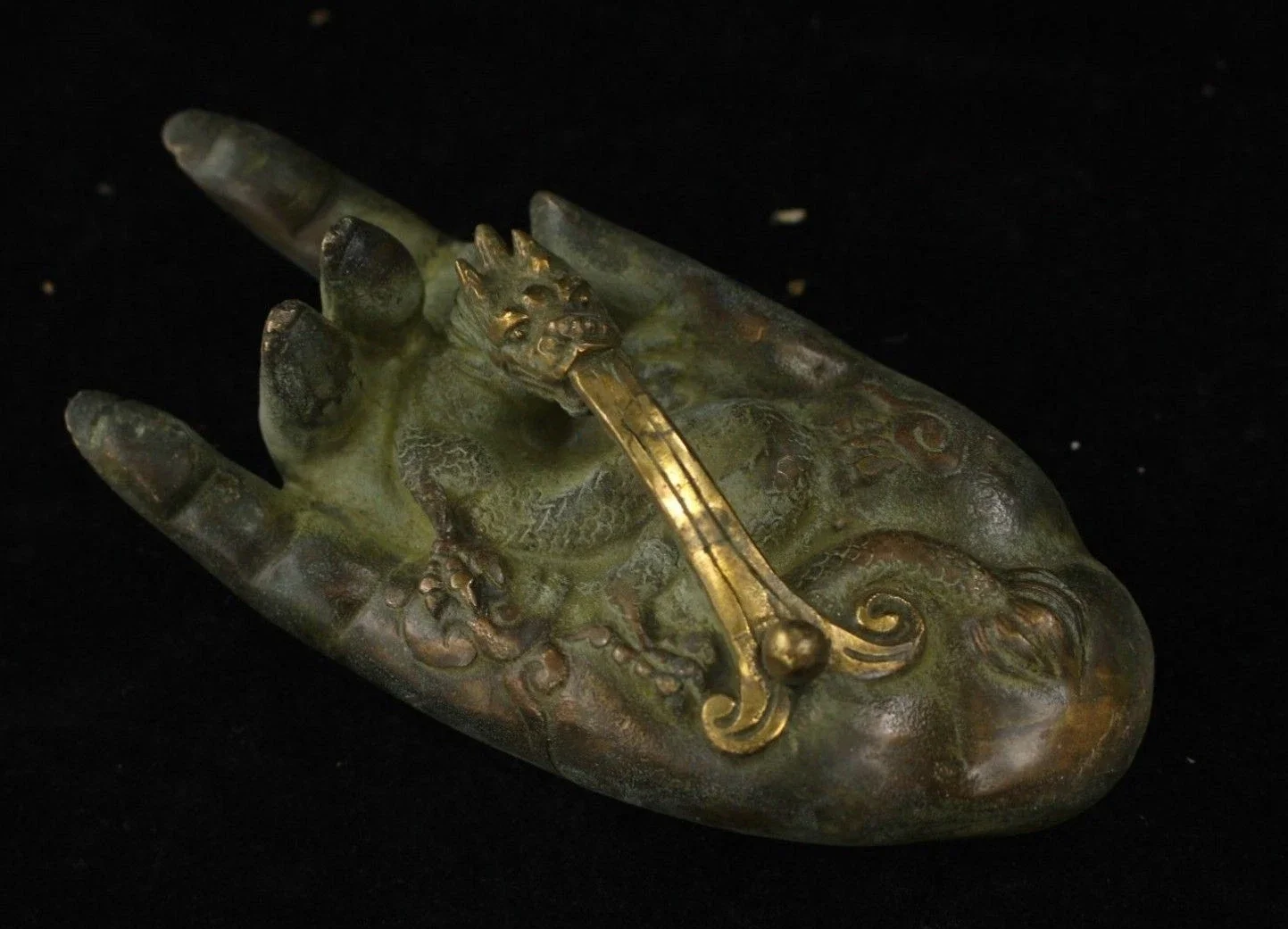 

Коллекционная китайская народная бронзовая позолоченная статуя руки Дракона Будды, редкая