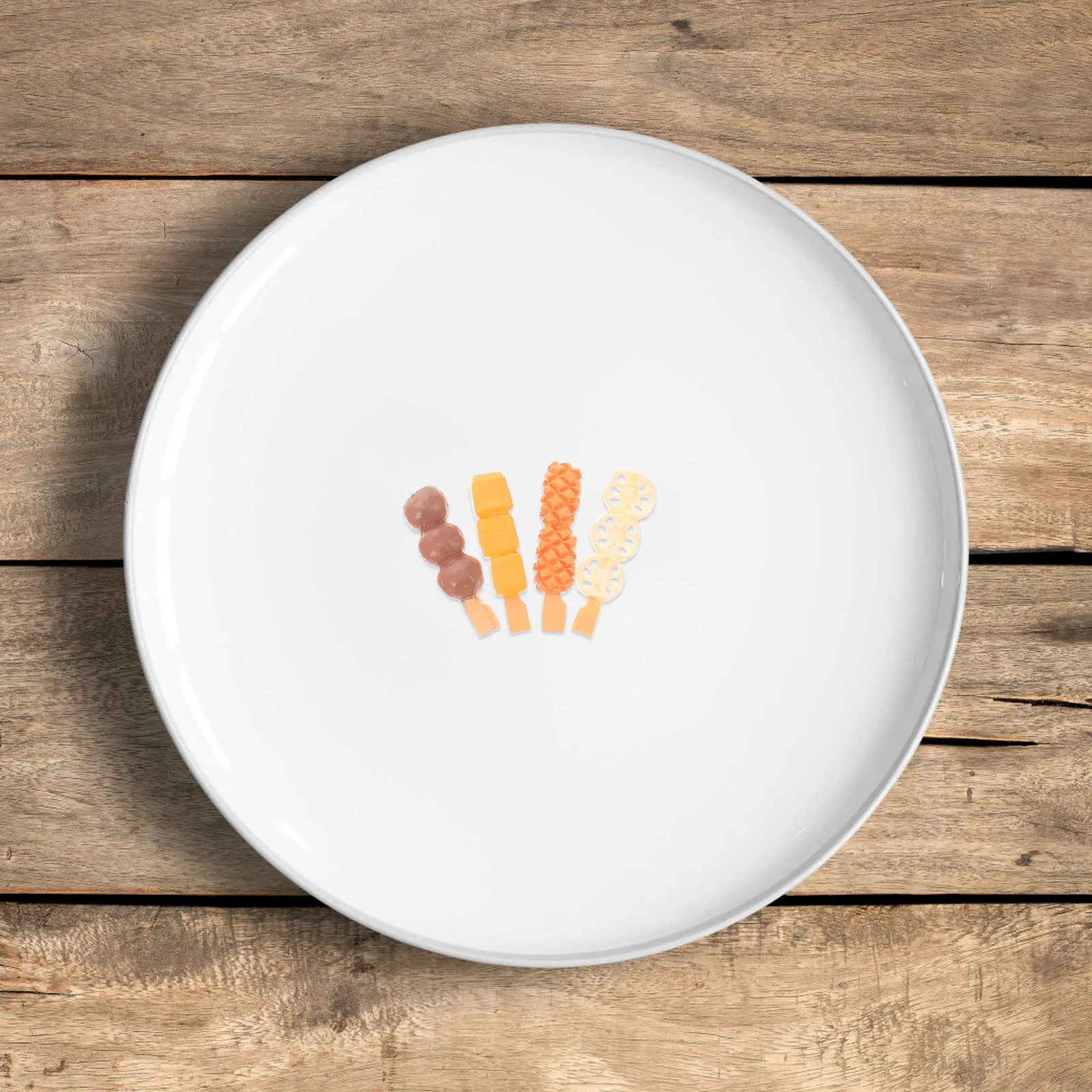 

8Pcs Artificial Food Props Realistic Oden Skewers Set for DIY Micro Landscape Kitchen Decor and Simulated Food Display